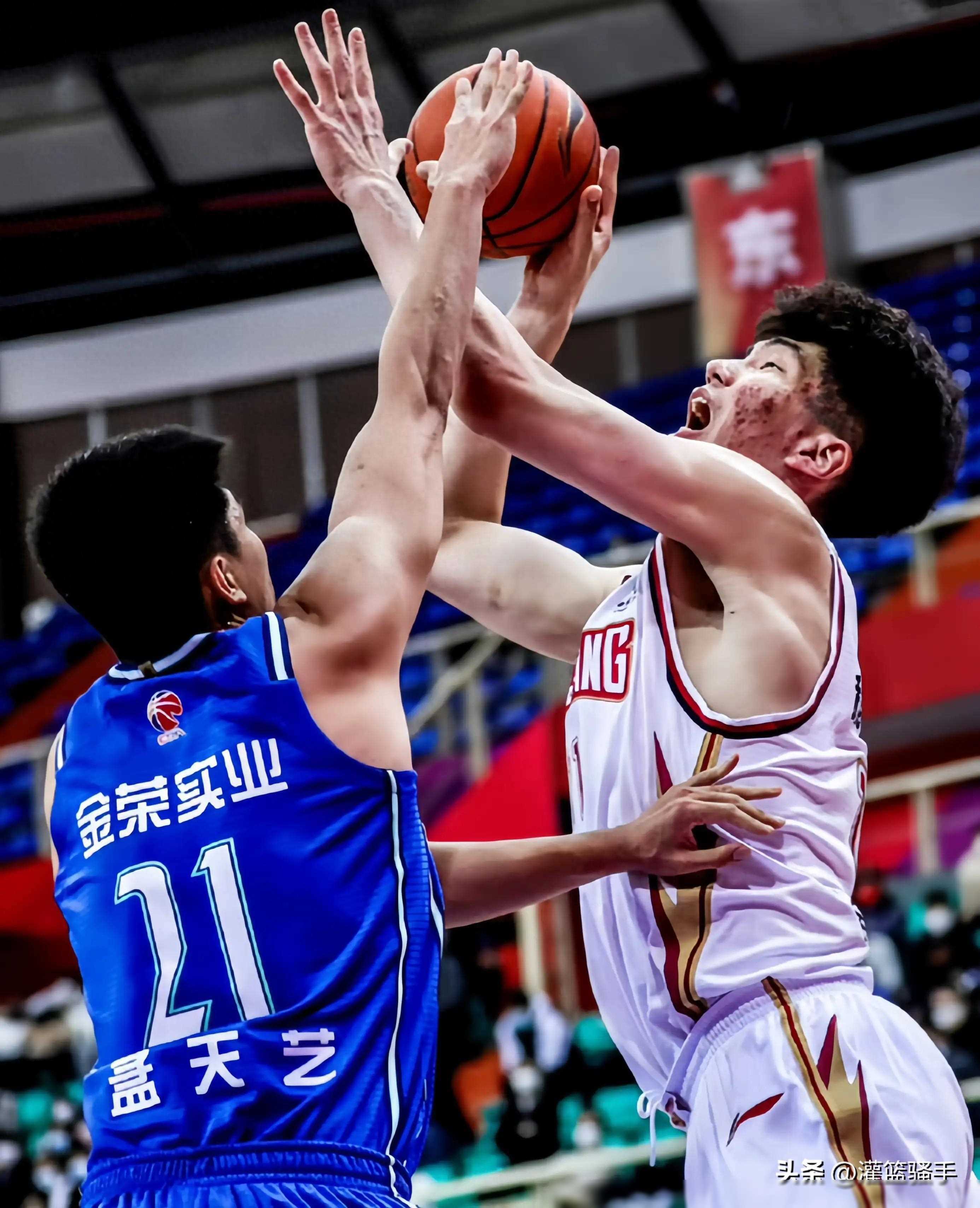 九游娱乐官方网站-山东男篮再战福建队，实力拼争胜计划(山东男篮2025赛程表)