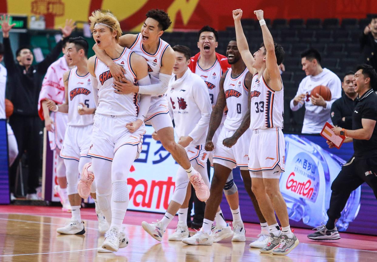 九游娱乐-CBA俱乐部杯为球队提供更多球员培养机会的简单介绍