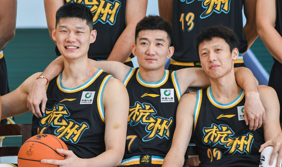 九游体育官网-关于四川逆转北京全运会4连胜：周琦23+14孙铭徽11+15的信息